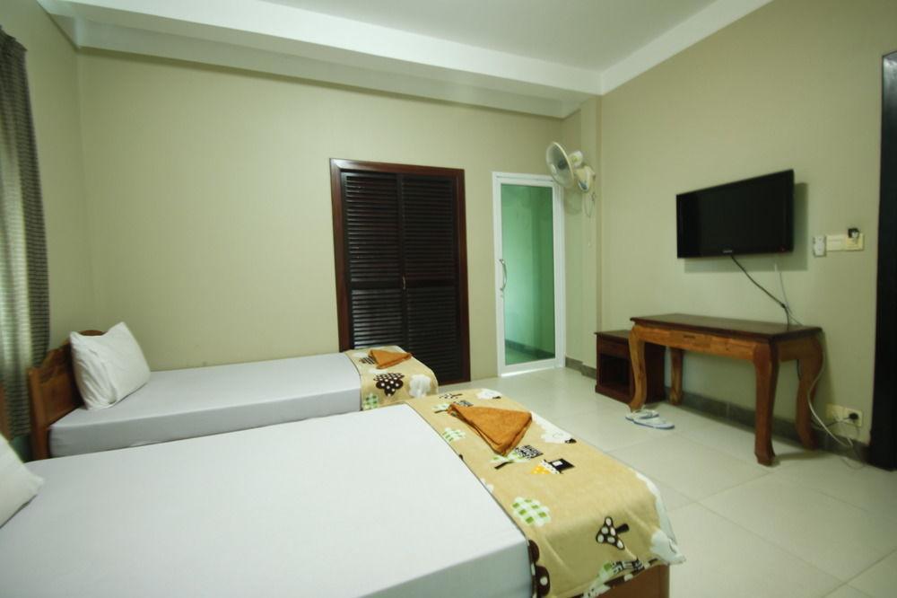 Sunday Guesthouse Sihanoukville Exterior photo